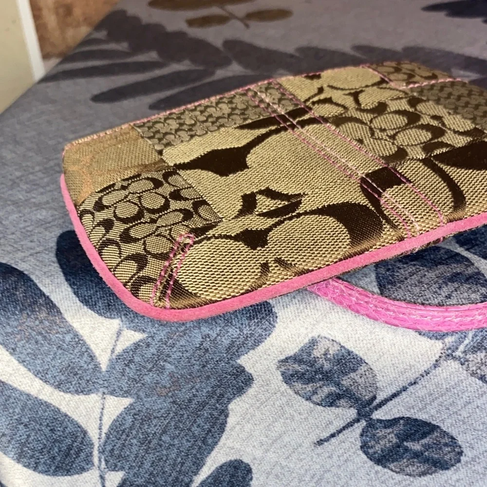 Coach Tan and Pink Patchwork Wristlet nwot - Picture 4 of 5